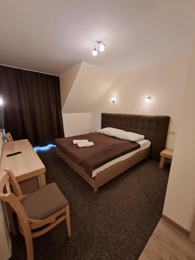 Dworek Staropolski Poznan Exterior foto